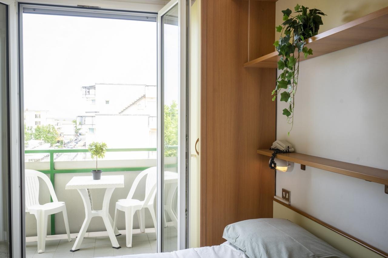 Hotel Mamy Rimini Exterior photo