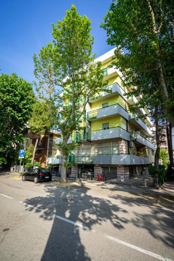 Hotel Mamy Rimini Exterior photo